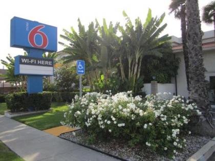 Motel 6-Anaheim CA - image 5