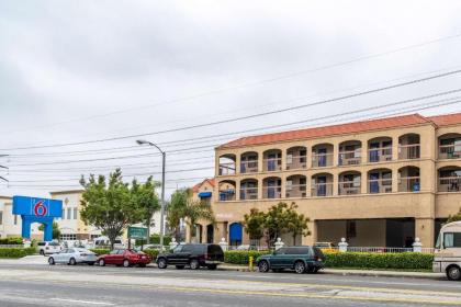 Motel 6-Gardena CA - South - image 14