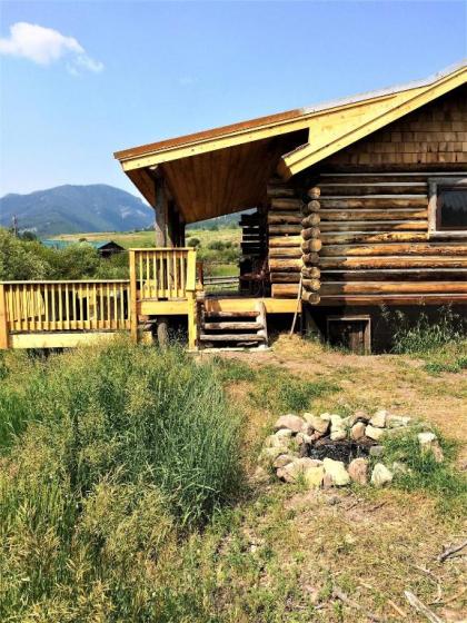 Creek Cabin - image 9