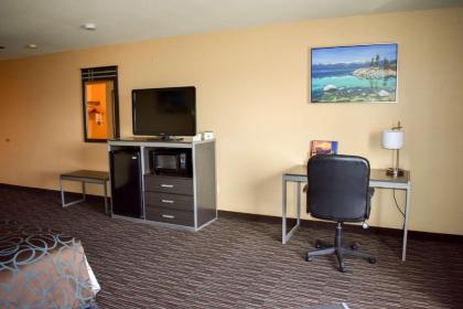 Best Western Topaz Lake Inn - image 10