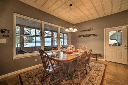 Family and Fisherman Friendly Home on Beaver Lake! - image 9