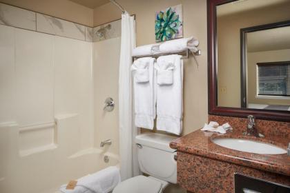 The Garibaldi House Inn and Suites - image 4