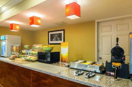 Quality Inn & Suites - Garland - image 10