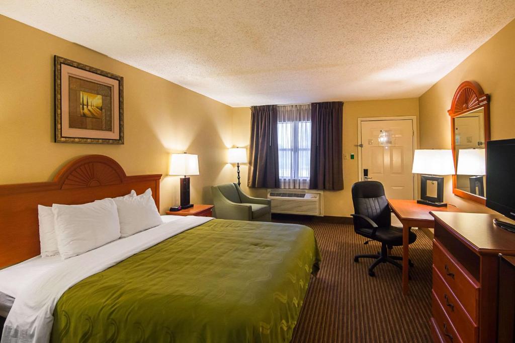 Quality Inn & Suites - Garland - image 7