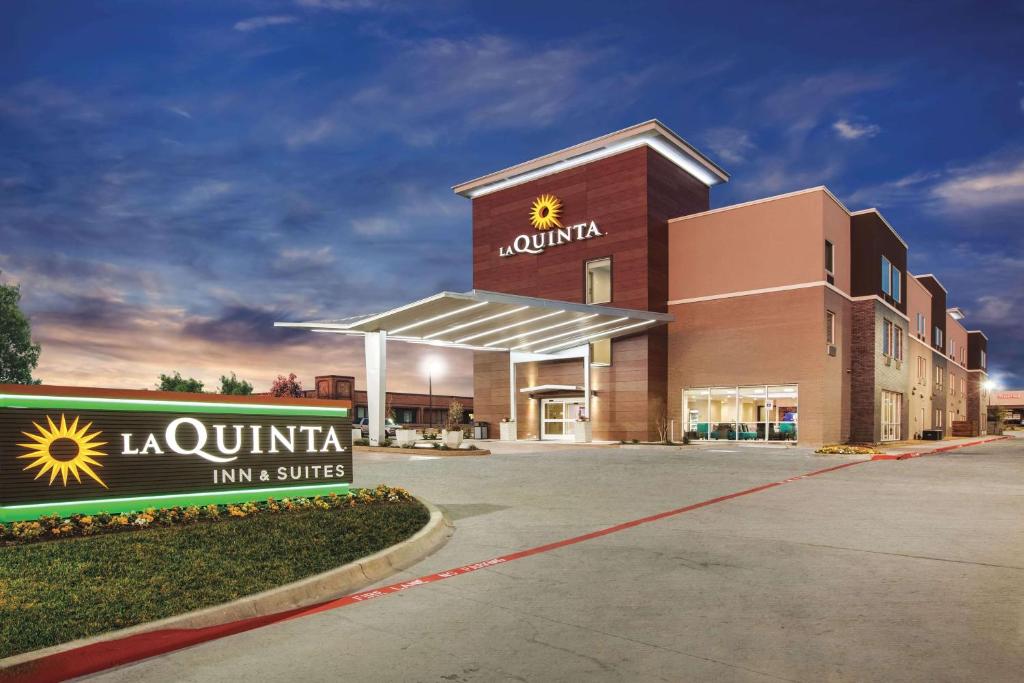 La Quinta by Wyndham Dallas Northeast-Arboretum - main image