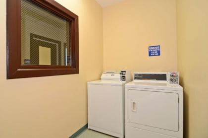 Best Western Plus Gas City - image 15