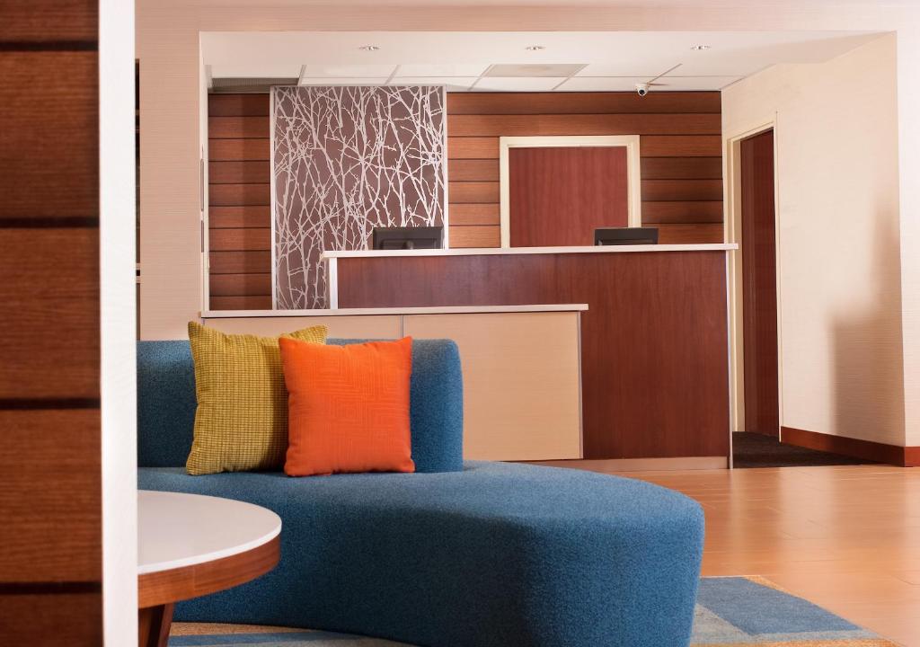 Fairfield Inn Charlotte Gastonia - image 3