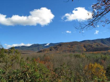 Seneca 1 Bedroom Sleeps 2 Private View Hot tub Pool table Grill Gatlinburg