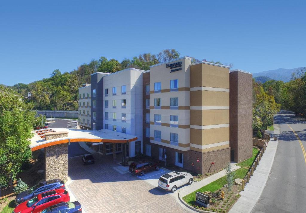 Fairfield Inn & Suites by Marriott Gatlinburg Downtown - main image