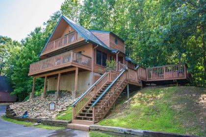 Bear Trails 2 Bedrooms Pool Access Fireplace Hot Tub WiFi Sleeps 6 - image 3