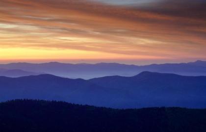 New two bedroom cabin NOW available to book home Gatlinburg