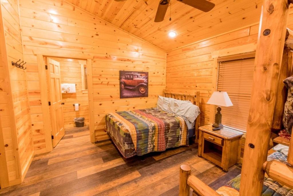 New two bedroom cabin-NOW available to book! home - image 3