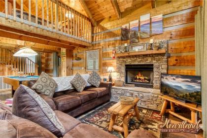 Cozy mountain Hideaway Gatlinburg