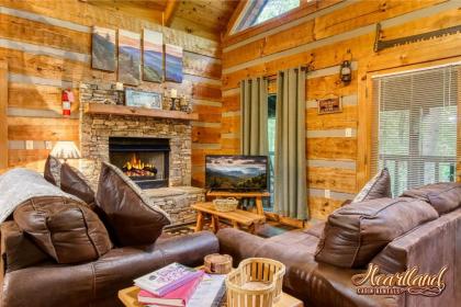 Cozy Mountain Hideaway - image 5