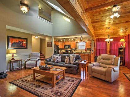 Rustic Gatlinburg Tree Top Dream Cabin with Hot Tub - image 3