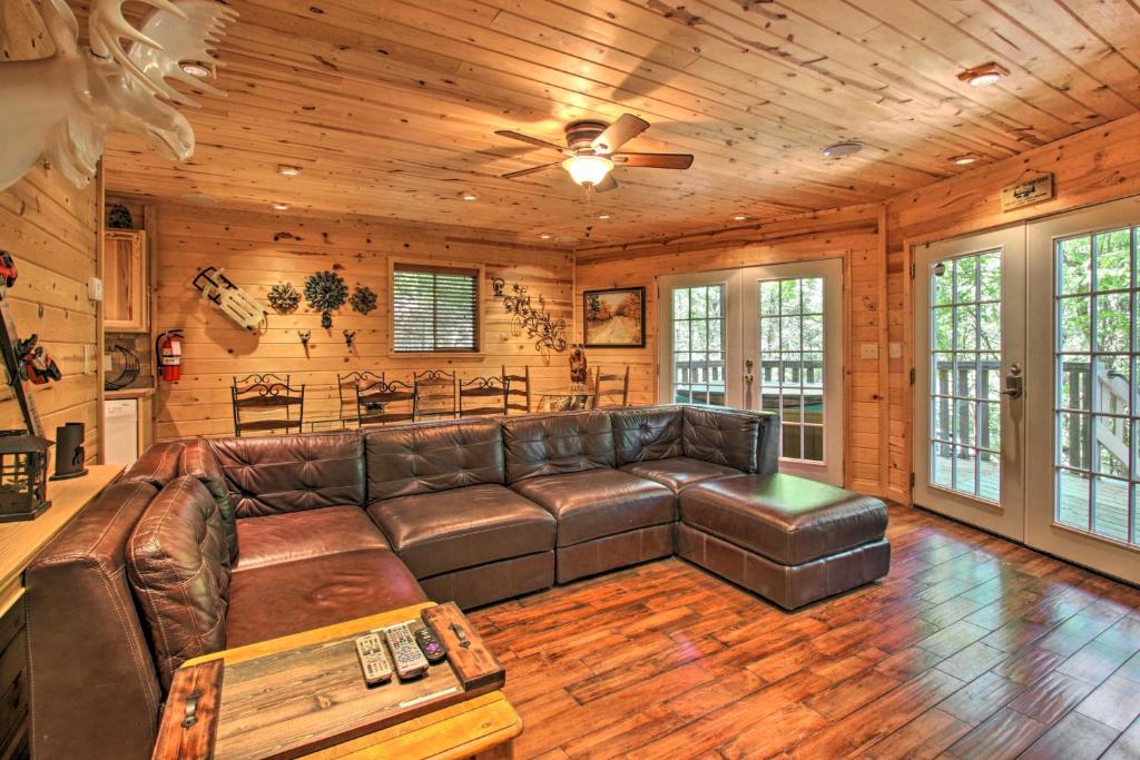 Chalet with Hot Tub and Rustic Charm 2 Mi to Downtown - main image