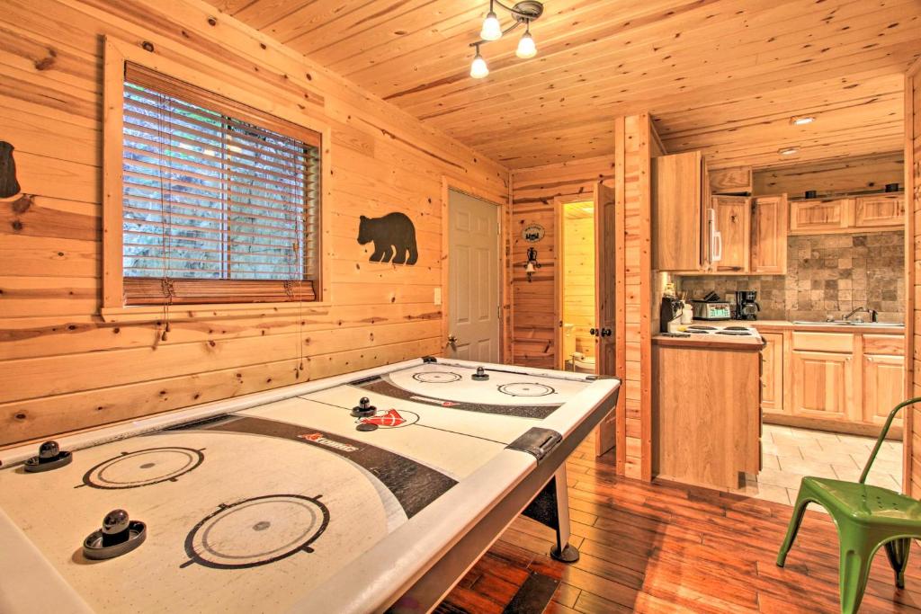 Chalet with Hot Tub and Rustic Charm 2 Mi to Downtown - image 3