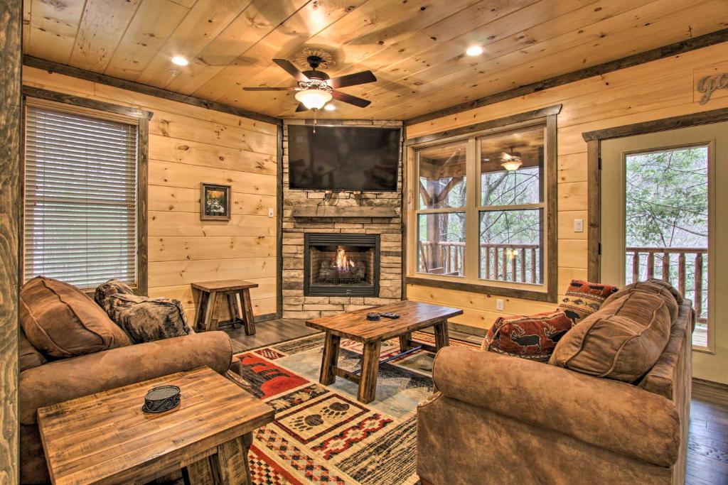 Luxe Cabin with Home Theater Less Than 2 Miles to Gatlinburg - main image