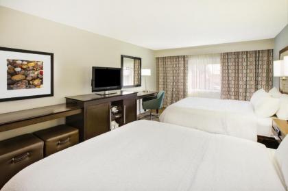 Hampton Inn Gaylord - image 5