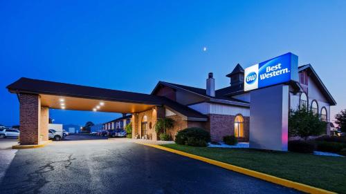 Best Western Gaylord - main image