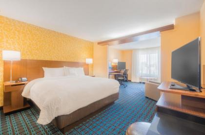 Fairfield Inn & Suites by Marriott Gaylord - image 2