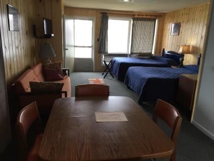 Dixon Lake Resort Motel - image 4