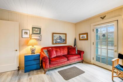 Salt Water Cottage - image 4