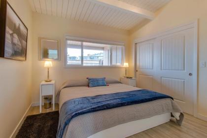 Surfside Suite On The Sea Too - image 6