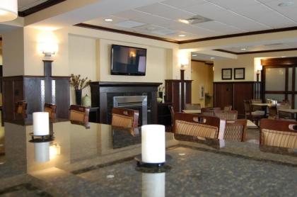 Hampton Inn Geneseo - image 3