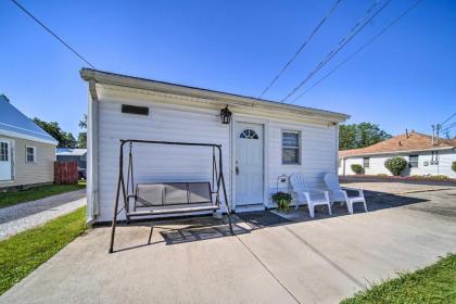 Geneva Cottage with Patio - Walk to Park Lake Erie! - image 8