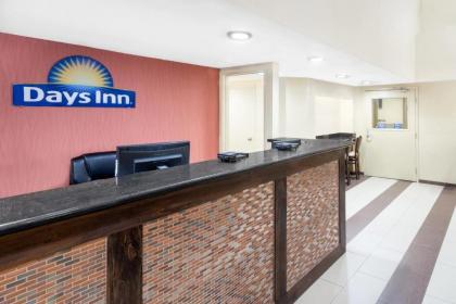 Days Inn by Wyndham Geneva/Finger Lakes - image 5