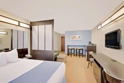 Microtel Inn and Suites by Wyndham - Geneva - image 11