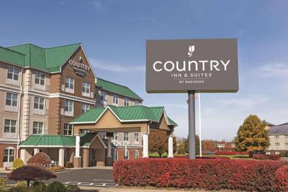 Country Inn & Suites by Radisson Georgetown KY - image 14