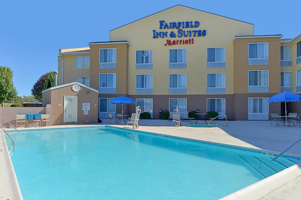 Fairfield Inn & Suites by Marriott Lexington Georgetown/College Inn - main image