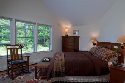 Coveside Bed & Breakfast - image 3