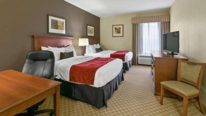 Best Western Plus Georgetown Inn & Suites - image 8