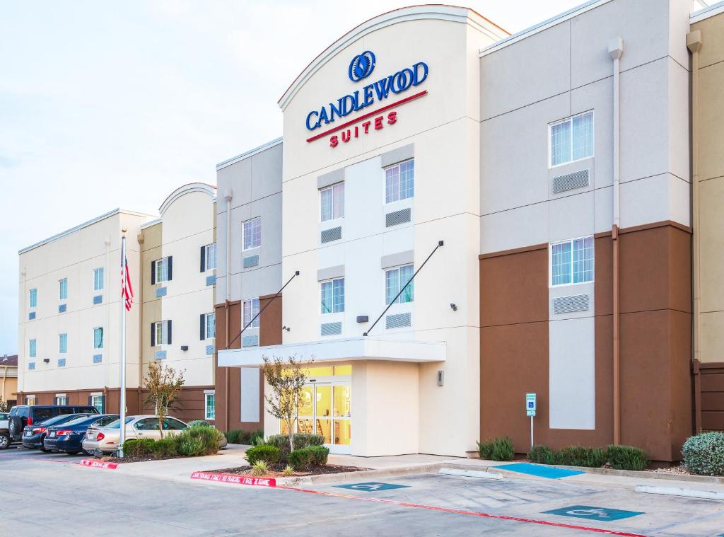 Candlewood Suites Georgetown an IHG Hotel - main image