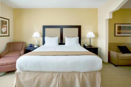 Holiday Inn Express Georgetown an IHG Hotel - image 12