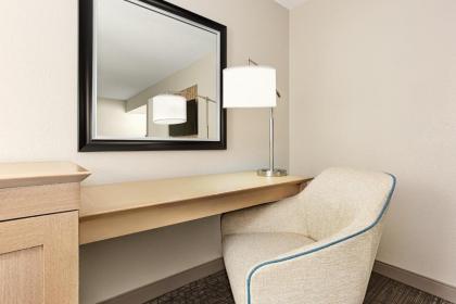 Hampton Inn Georgetown-Marina - image 14