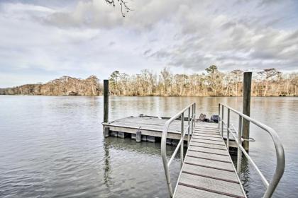 Pet-Friendly Santee River Retreat with Private Dock! - image 9