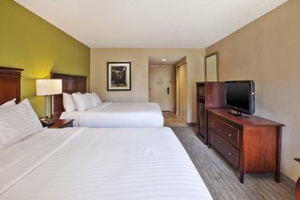 Holiday Inn Express and Suites Germantown an IHG Hotel - image 11