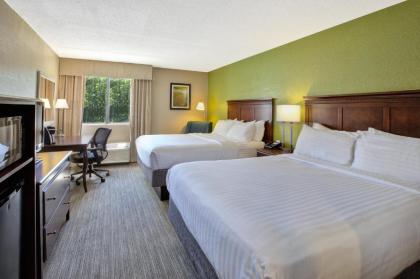 Holiday Inn Express and Suites Germantown an IHG Hotel - image 14