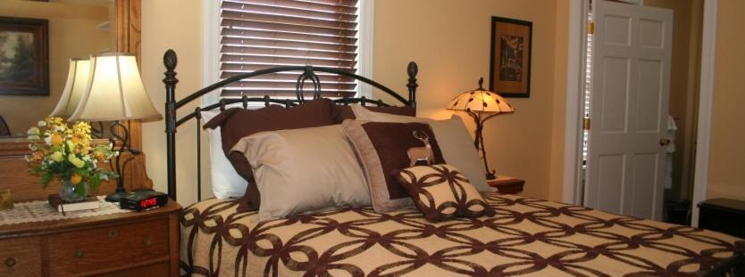 The Swope Manor Bed & Breakfast - image 3