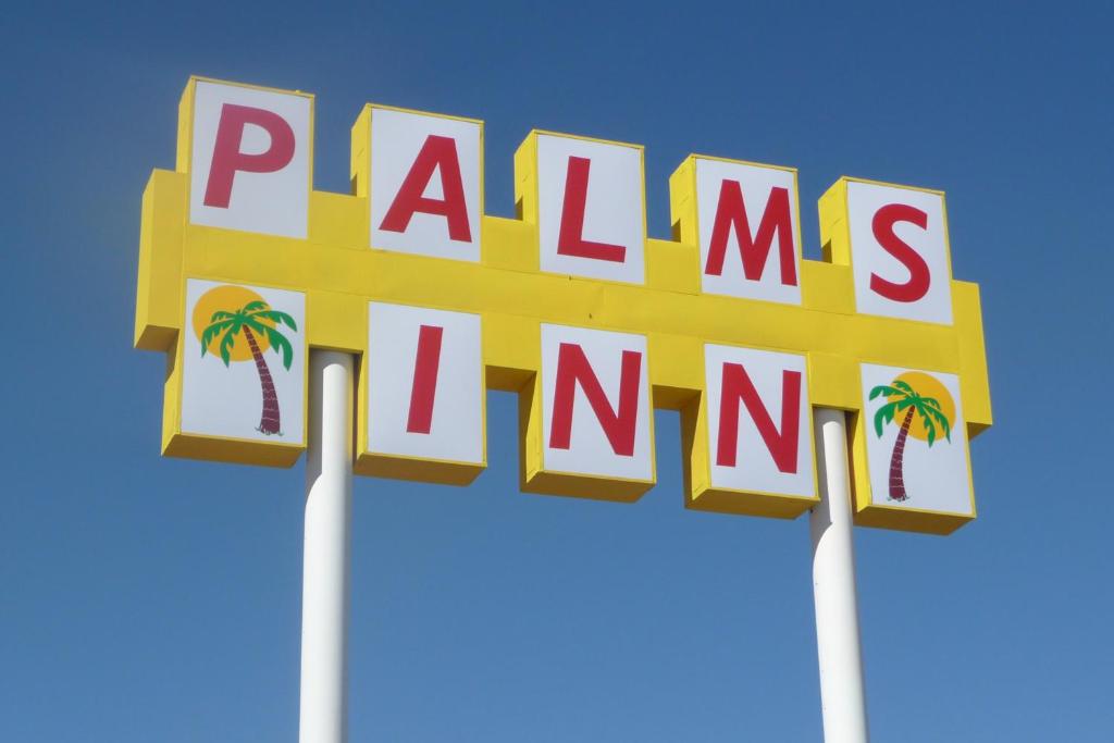 Palms Inn - image 2