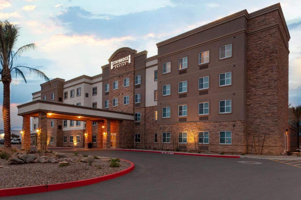 Staybridge Suites - Gilbert - East Mesa an IHG Hotel - main image