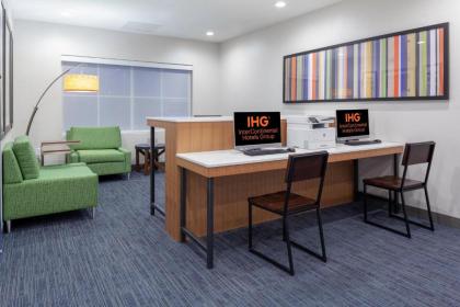 Holiday Inn Express & Suites - Gilbert - East Mesa an IHG Hotel - image 6