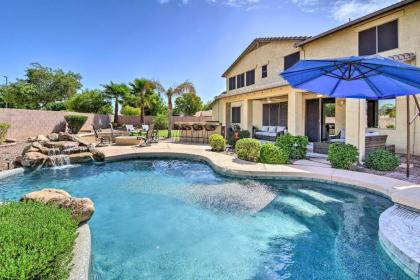 Tranquil Oasis with Fire Pit and Bar about 1 Mi to SanTan! - image 15