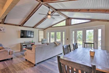 Gilbert House with Outdoor Oasis on Lake Murray - image 9