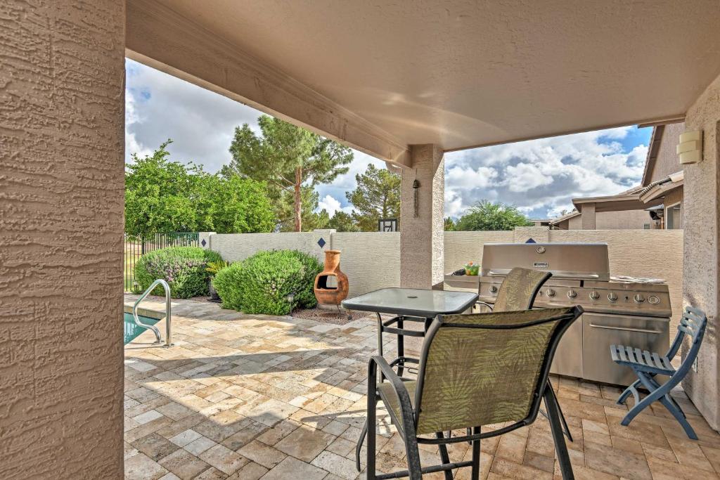 Gilbert House with Pool and Hot Tub on Golf Course! - image 2