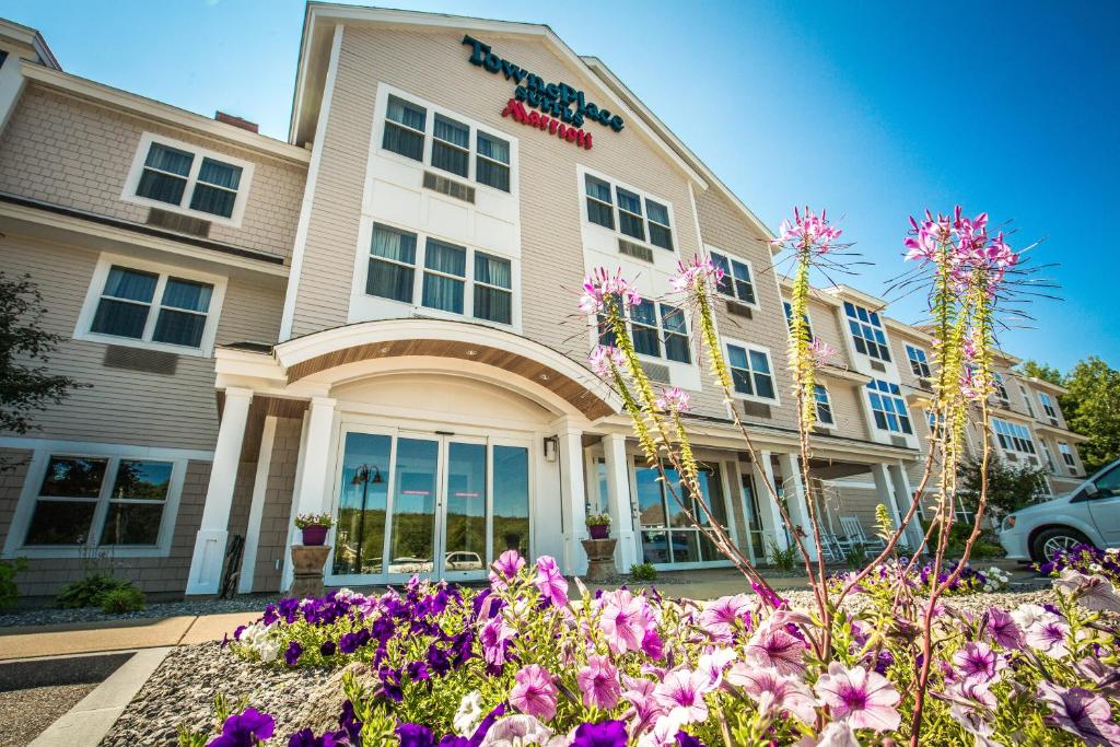 TownePlace Suites by Marriott Gilford - main image